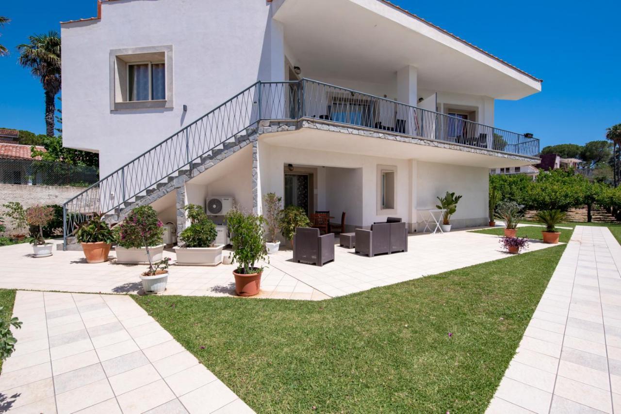 Villa Venera ฟอนตาเน บีอานเก ภายนอก รูปภาพ