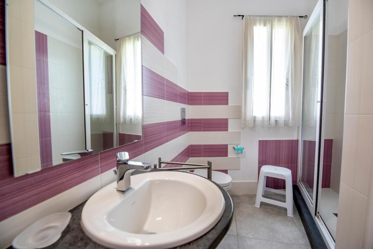 Villa Venera ฟอนตาเน บีอานเก ภายนอก รูปภาพ