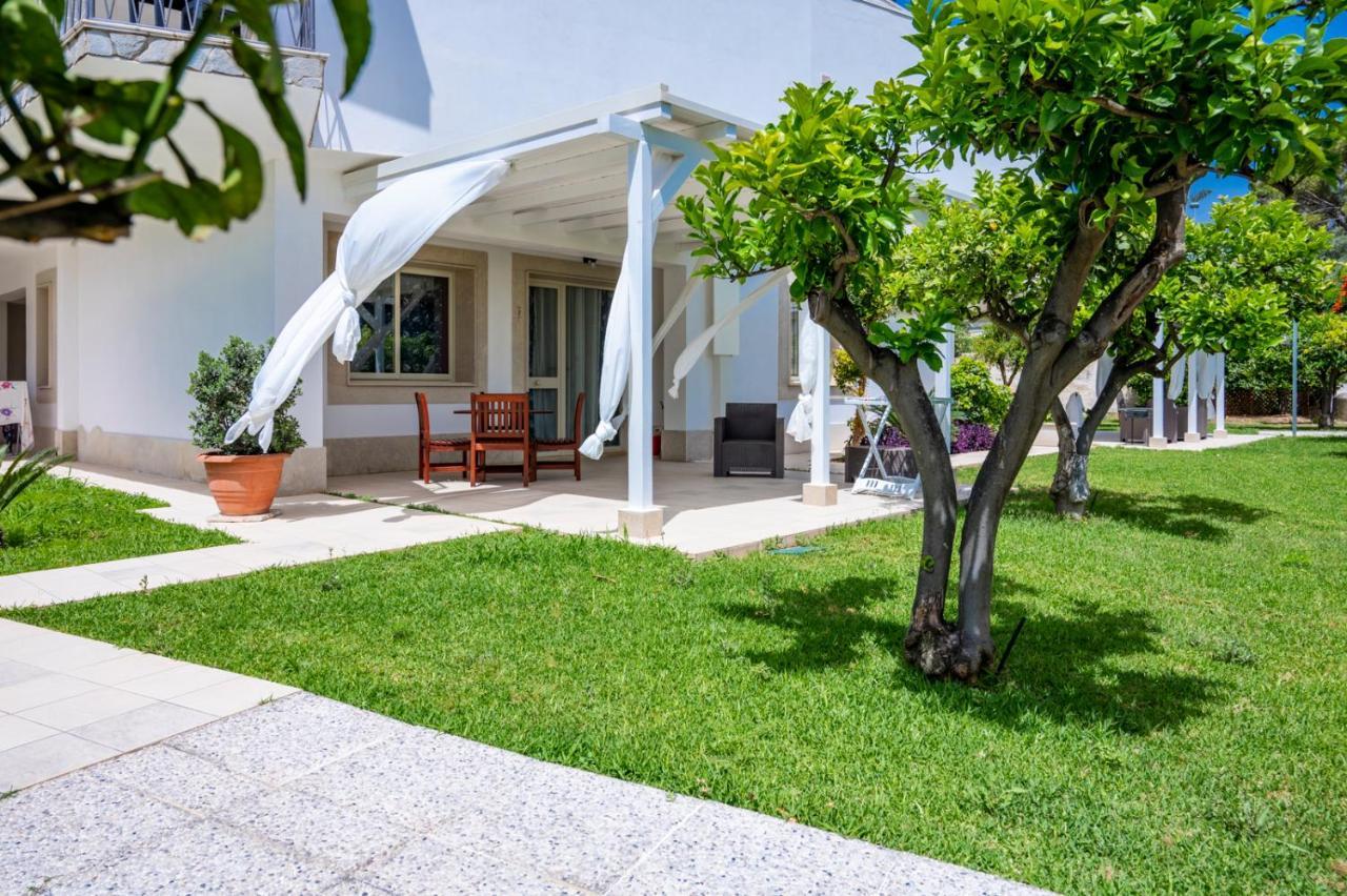 Villa Venera ฟอนตาเน บีอานเก ภายนอก รูปภาพ